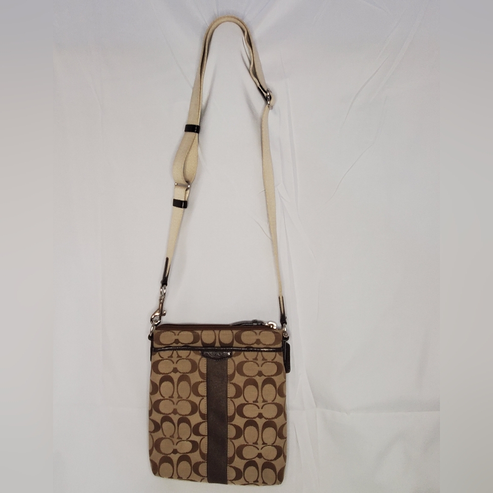 Coach swingpack crossbody purse tan brown signature C Jacquard